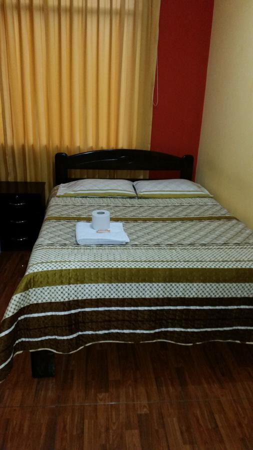 Hostal Los Pinos Huancayo Eksteriør billede