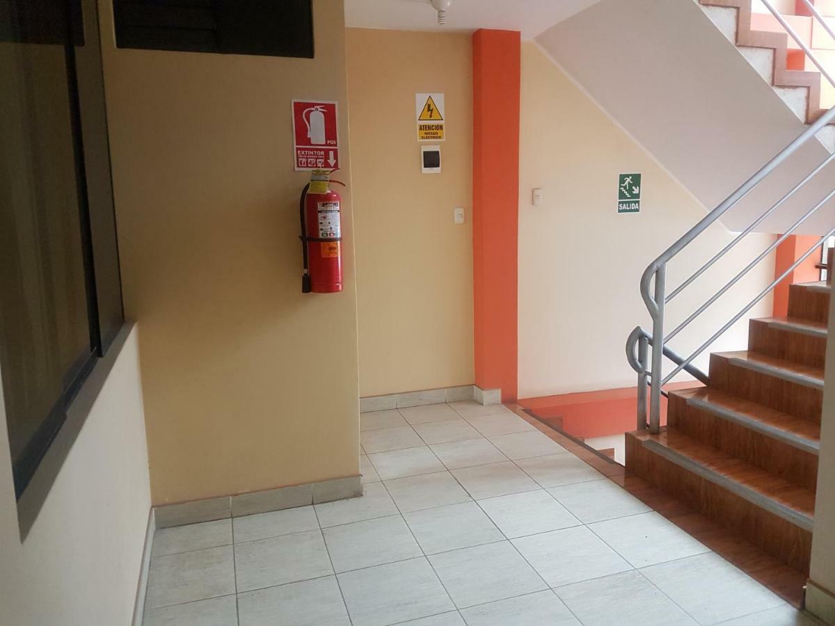 Hostal Los Pinos Huancayo Eksteriør billede